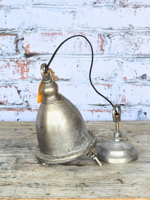 Industriele  Tinnen  Lamp
